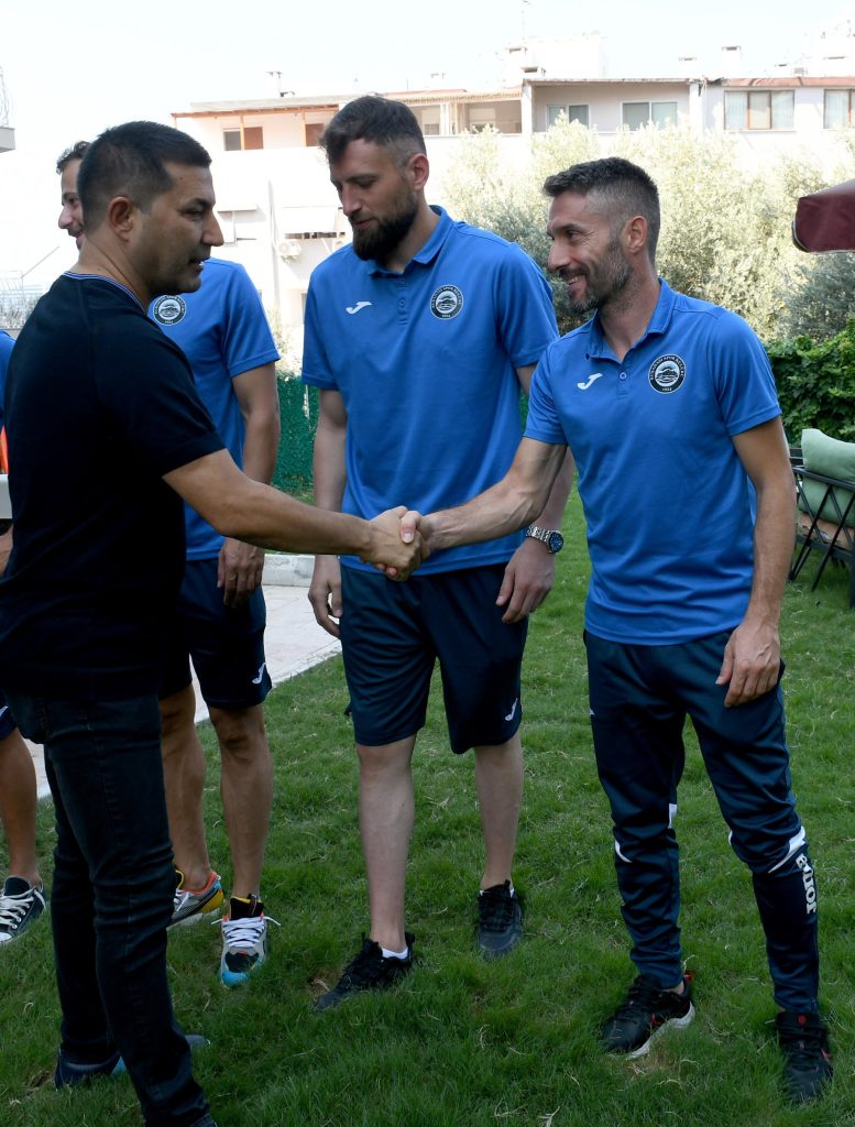 Başkan Ömer Günel: “Gençlerimizin Geleceği İçin Kuşadasıspor’a Sahip Çıkalım”