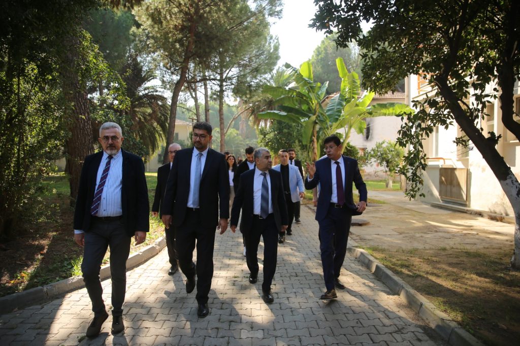 ADÜ Rektörü Kent’ten Başkan Özcan’a Teşekkür
