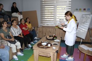 Kuşadası Belediyesi’nden Ailelere Özel Eğitim