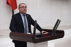 Vekil Karakoz: “AK Partili Belediyeler Kollanıyor”