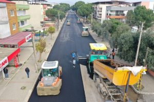 Aydınlılar Dikkat, 21 Noktada Yol Yapım Çalışması Başladı