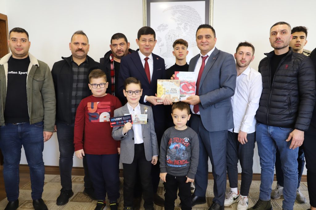 Kürşat Başkan Nazilli Ülkü Ocakları’nı Ağırladı