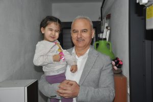 Başkan Kıvrak, Durmaksızın Mahalleleri Ziyaret Ediyor