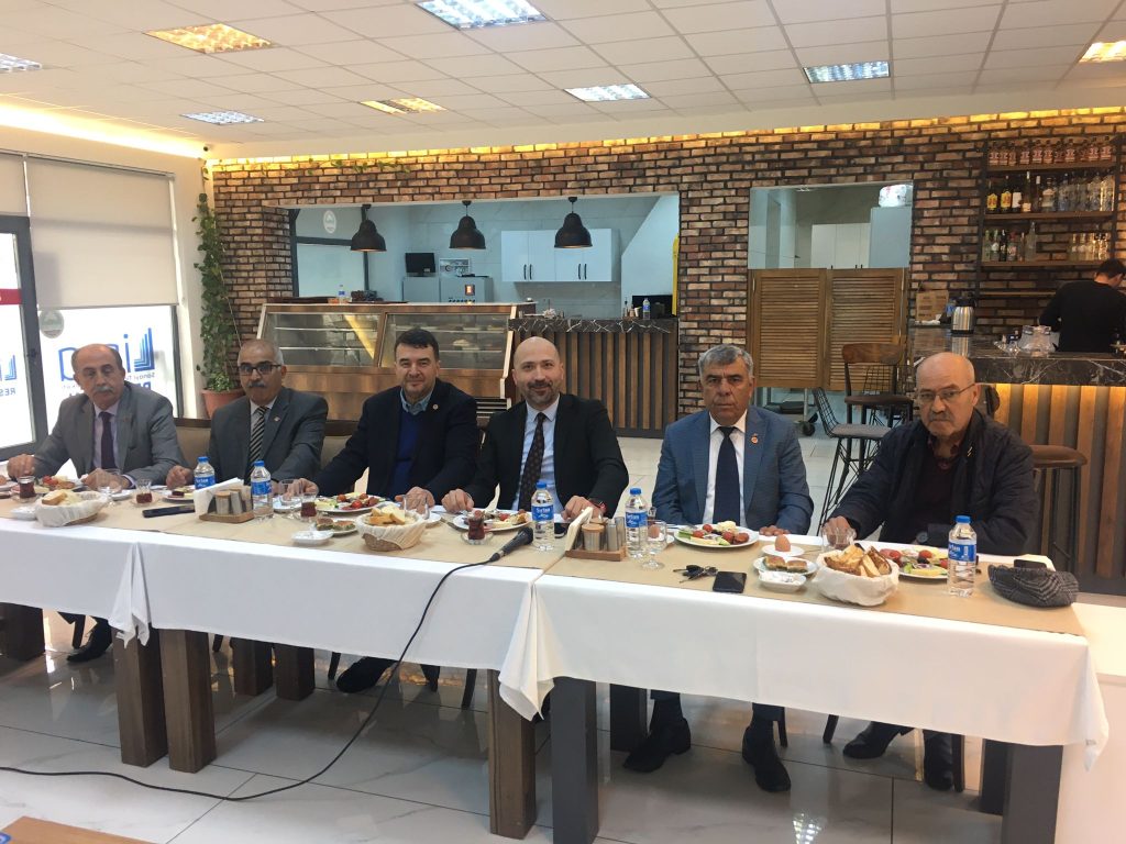 Başkan Arıkan Muhtarlarla Buluştu