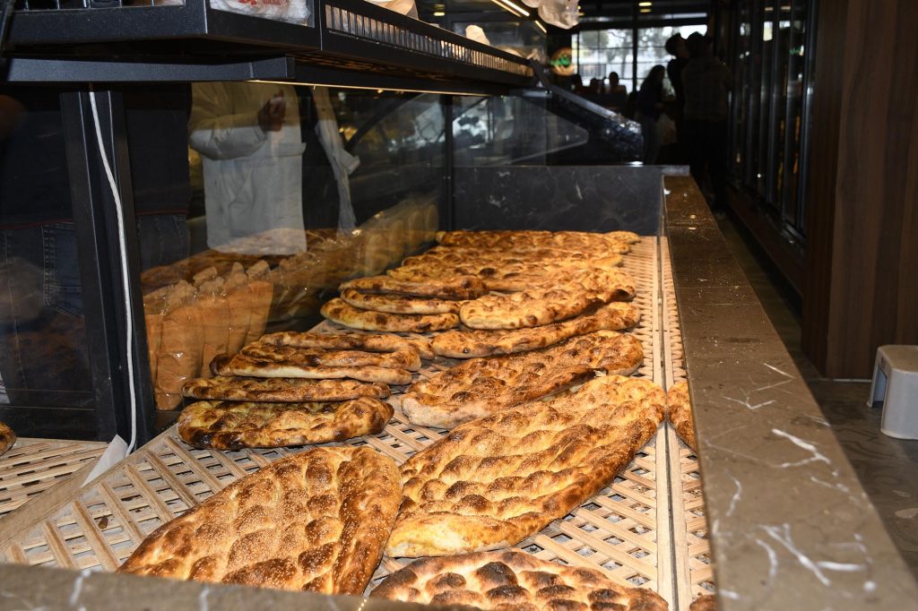Kuşadası’nda Fırınlara Ramazan Denetimi