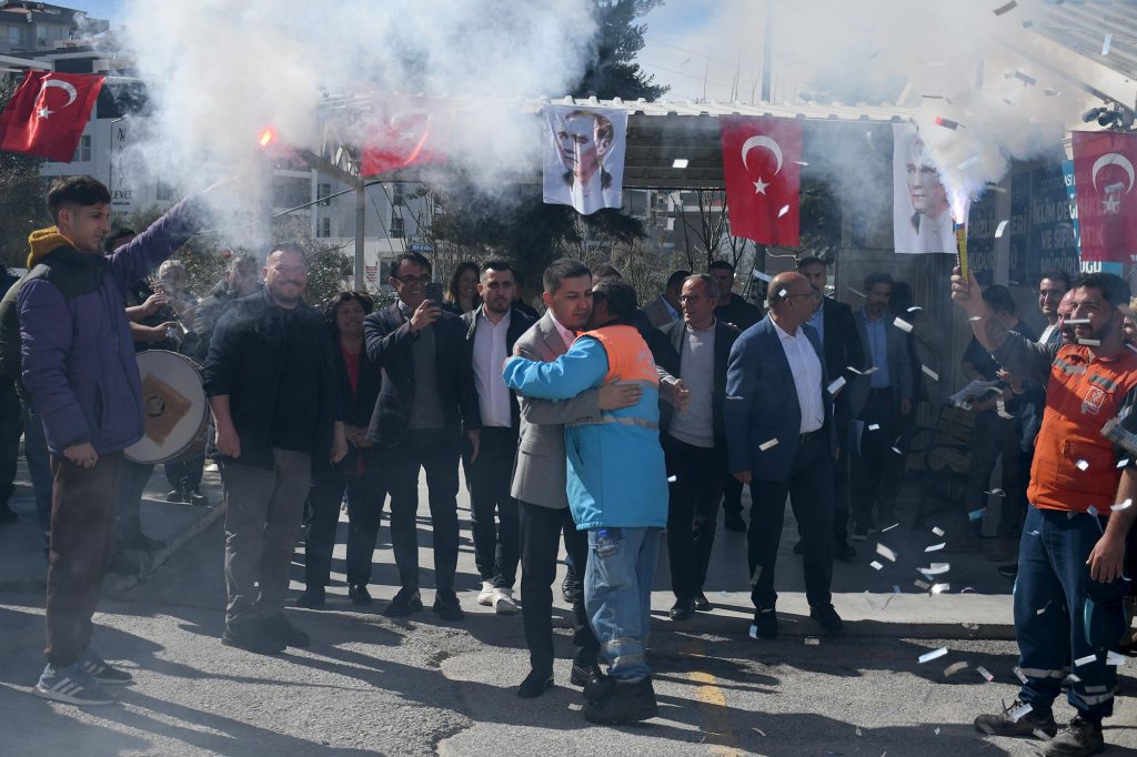 İşçi ve Emekçi Dostu Başkan Günel’e Coşkulu Karşılama