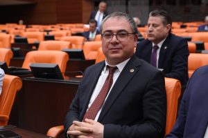 Karakoz Tbmm’deki Konuşmasında Aydınlılara Teşekkür  Etti
