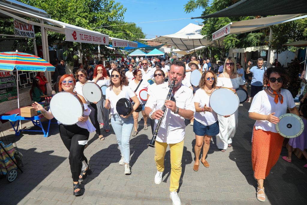 Kızılcaköy’de Her Pazar Bir Festival