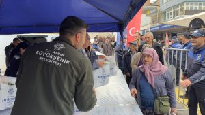 BAŞKAN ÇERÇİOĞLU KOÇARLILI VATANDAŞLARI ATA TOHUMLARINDAN ÜRETİLEN FİDELER İLE BULUŞTURDU