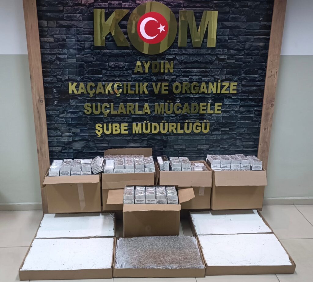 Şüphe üzerine durdurulan araçta, 77 bin adet makaron ele geçirildi