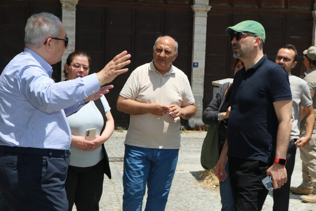 Başkan Arıkan, Tarihi Kemalpaşa Mahallesi’ni turizm çekim noktası yapmakta kararlı