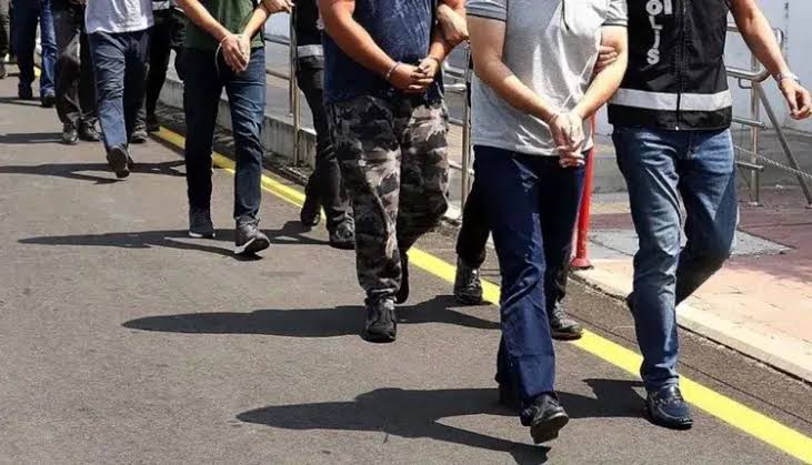 FETÖ soruşturmasında gözaltına alınan 95 şüpheliden 65’i tutuklandı