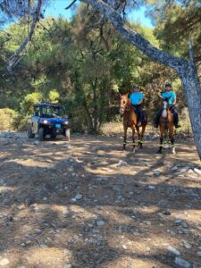 Milli Park’ta yasak bölgeye giren 5 kişiye para cezası uygulandı