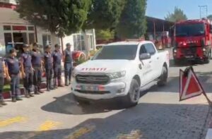 Aydın Büyükşehir Belediyesi İtfaiyesi Uşak yangınına müdahale için yola çıktı