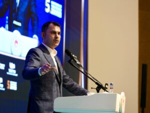 Bakan Kurum: “Site yönetimi hizmeti veren şirketleri sınıflandıracağız, tüm sektörü takip edecek denetim sistemimizi kuracağız”