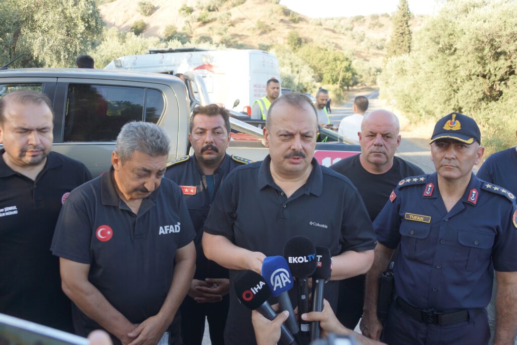 Aydın Valisi Canbolat: “Yangın kontrol altına alındı”