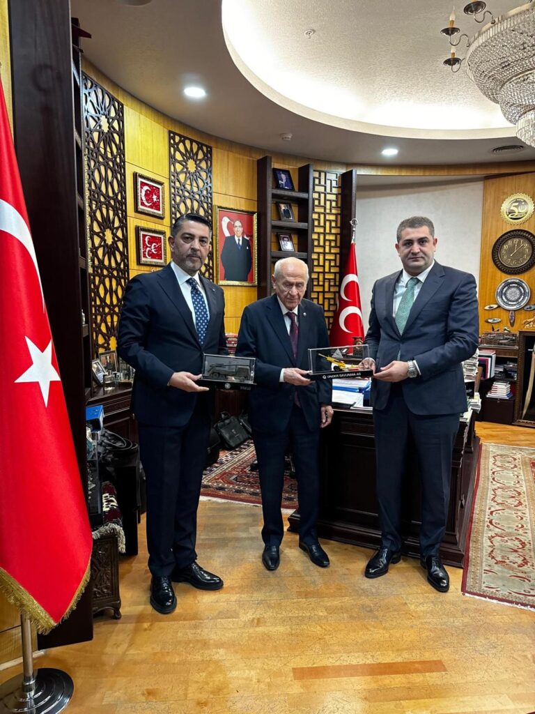 MHP Lideri Bahçeli, “Gökbörü” hava savunma sistemlerinin üreticisi Günay Önder’i kabul etti