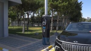 Enerji ve Tabii Kaynaklar Bakanlığı akıllı sokak aydınlatması geliştirdi