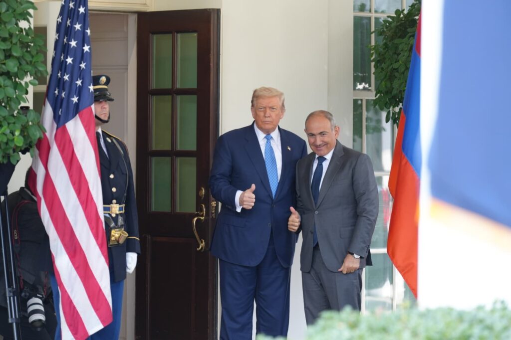 Paşinyan, Trump ve Aliyev ile görüşmek için Beyaz Saray’a geldi