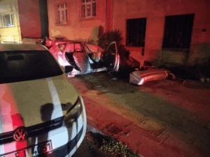 Üsküdar’da trafik kazası : 2 yaralı