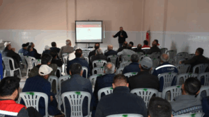 Yenipazar’da üreticiler şap hastalığıyla mücadele konusunda bilgilendirildi