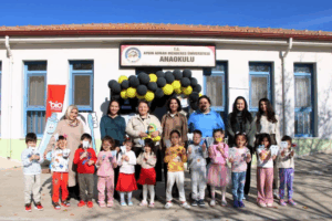 Minik çocuklara ağız ve diş sağlığı eğitimi