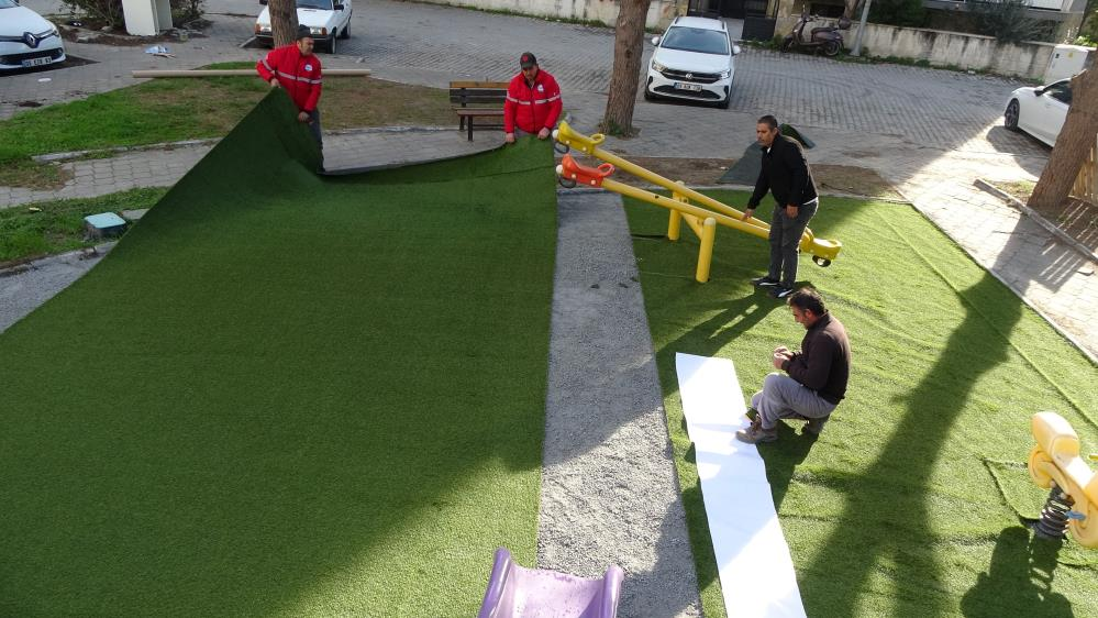 Söke Belediyesi’nin parklarda yenileme atağı devam ediyor