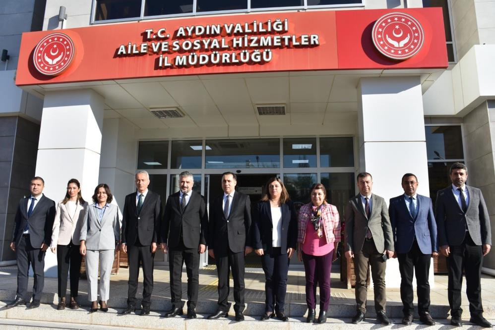 Aile Sosyal Hizmetler İl Müdürlüğü’nde devir teslim töreni