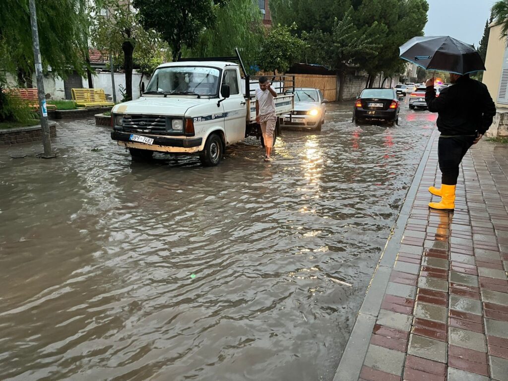 Meteoroloji’den Aydın için kuvvetli yağış uyarısı