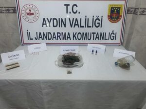 Uyuşturucu kullanırken suçüstü yakalandılar