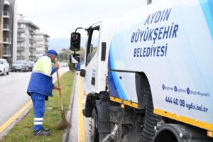Aydın Büyükşehir Belediyesi’nin kent genelindeki çalışmaları sürüyor