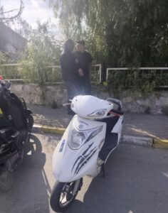 Dur ihtarına uymayıp kaçan motosikletli yayaya çarptı: 424 bin 500 bin TL ceza kesildi