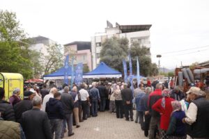 BAŞKAN ÇERÇİOĞLU’NUN ÖNCÜLÜĞÜNDE ATA TOHUMLARINDAN ÜRETİLEN FİDELER AYDINLILARA ULAŞTIRILIYOR