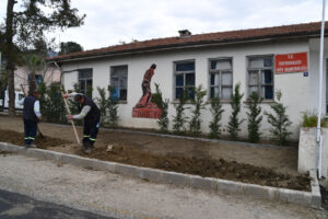 Söke Belediyesi’nden çevre mahallelere dokunuşlar