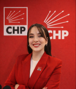 CHP Efeler İlçe Yönetiminde İstifa: İlkinnur Kaya Görevini Bıraktı