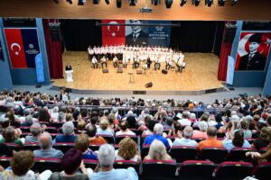 BAŞKAN ÇERÇİOĞLU’NDAN DİDİM’DE YAZA SANAT DOLU MERHABA