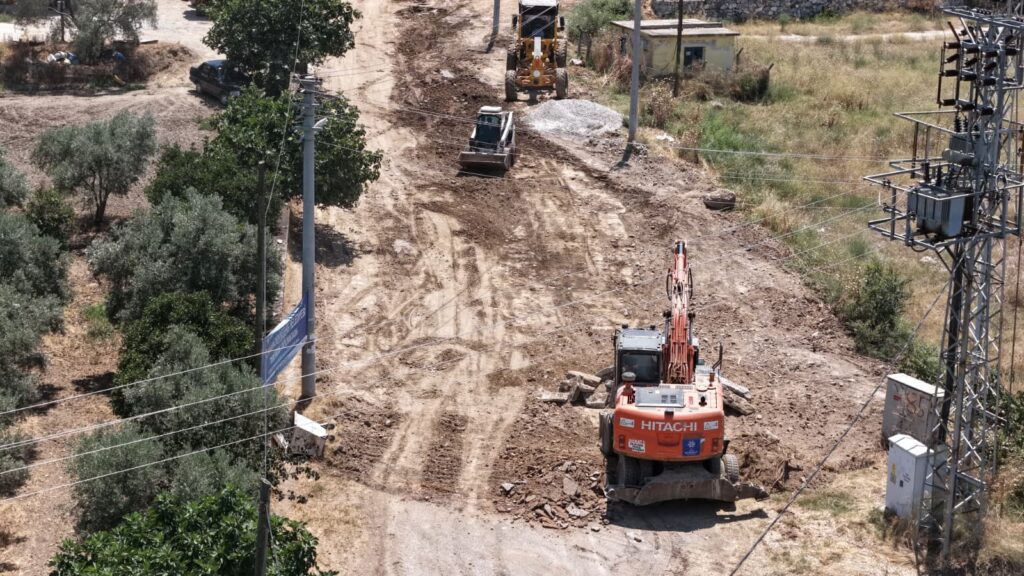 BAŞKAN ÇERÇİOĞLU’NUN ÖNCÜLÜĞÜNDE AYDIN’IN DÖRT BİR YANINDA ULAŞIM YATIRIMLARI SÜRÜYOR